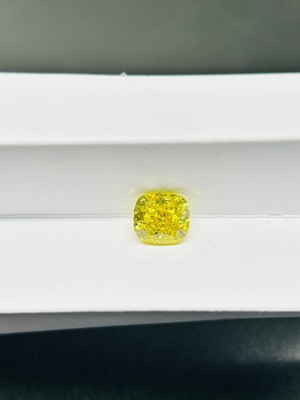 2CTS Cushion Loose Lab Created Yellow Diamond دارای گواهینامه IGI