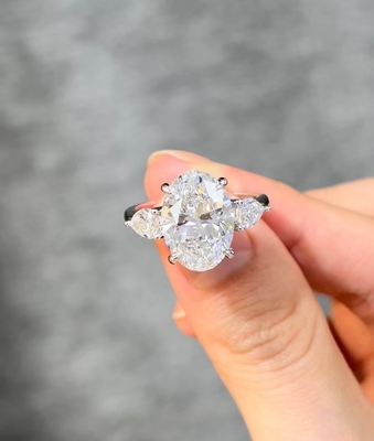 لابراتوار ساخته شده الماس جواهرات سه سنگ نامزدی حلقه عروسی الماس های کشت شده